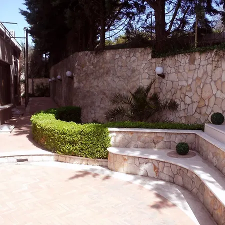 Villa Pina Matera