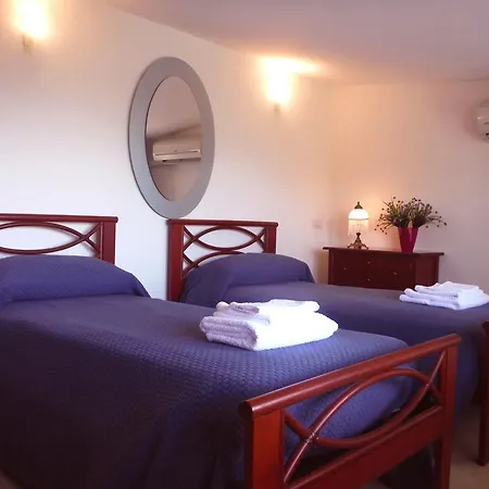 Villa Pina *